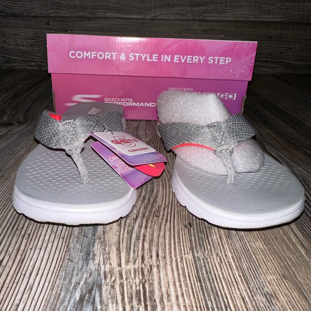Skechers Women's Sandals in Gray and Pink - Picture 2 of 4